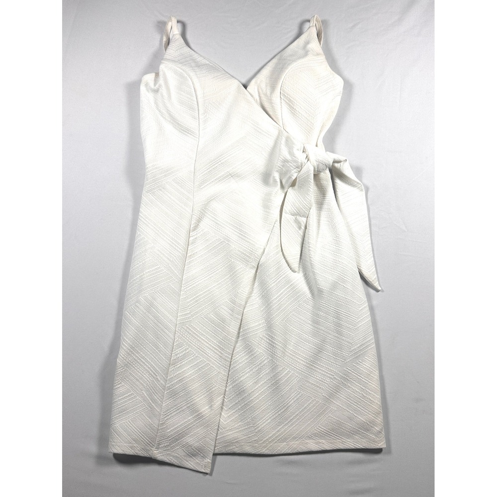 White‎ Textured Wrap Mini Dress Side Tie V-Neck  Medium Sorority-Preference-Rush